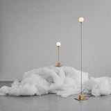 Snowball Floor Lamp