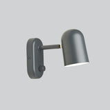 Buddy Wall Light
