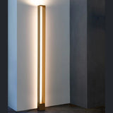 Tru Floor Lamp