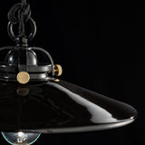 B&W Classic Pendant Light