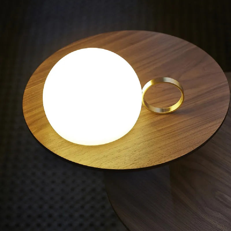 Circ M-3726 Portable Table Lamp