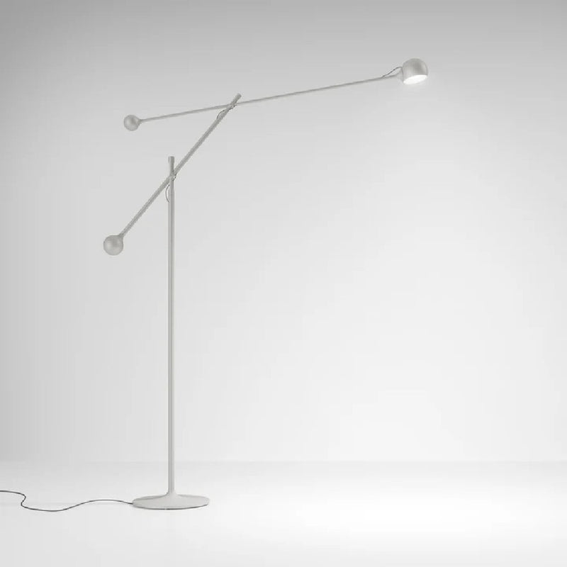 Ixa Floor Lamp
