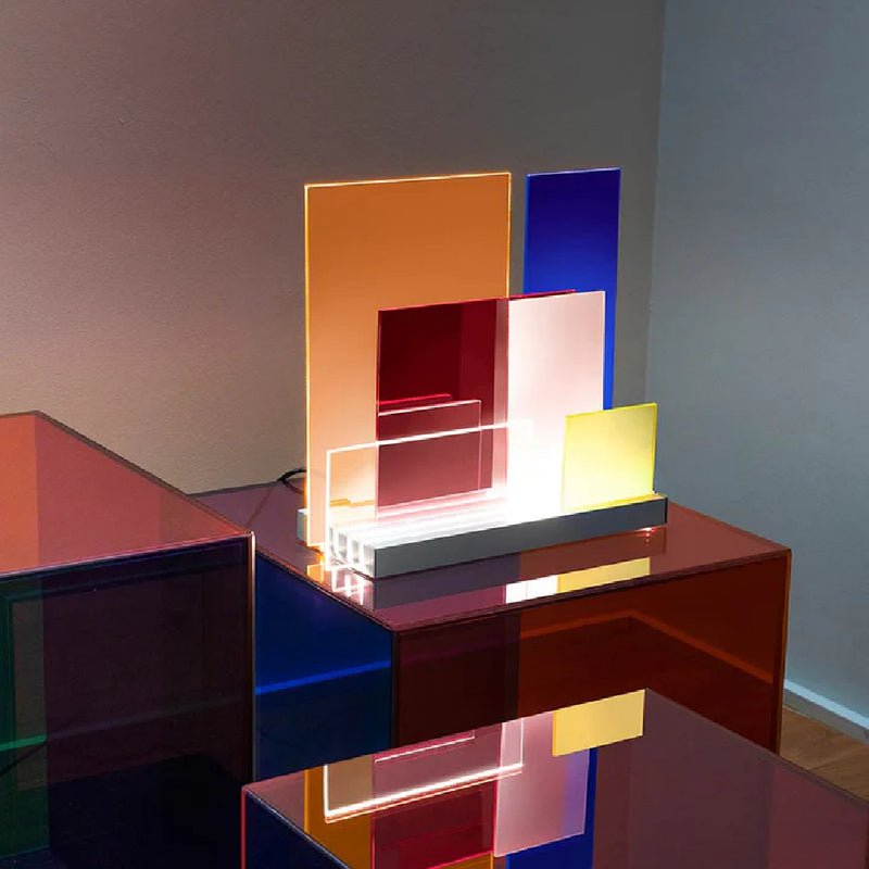 On Lines Table Lamp