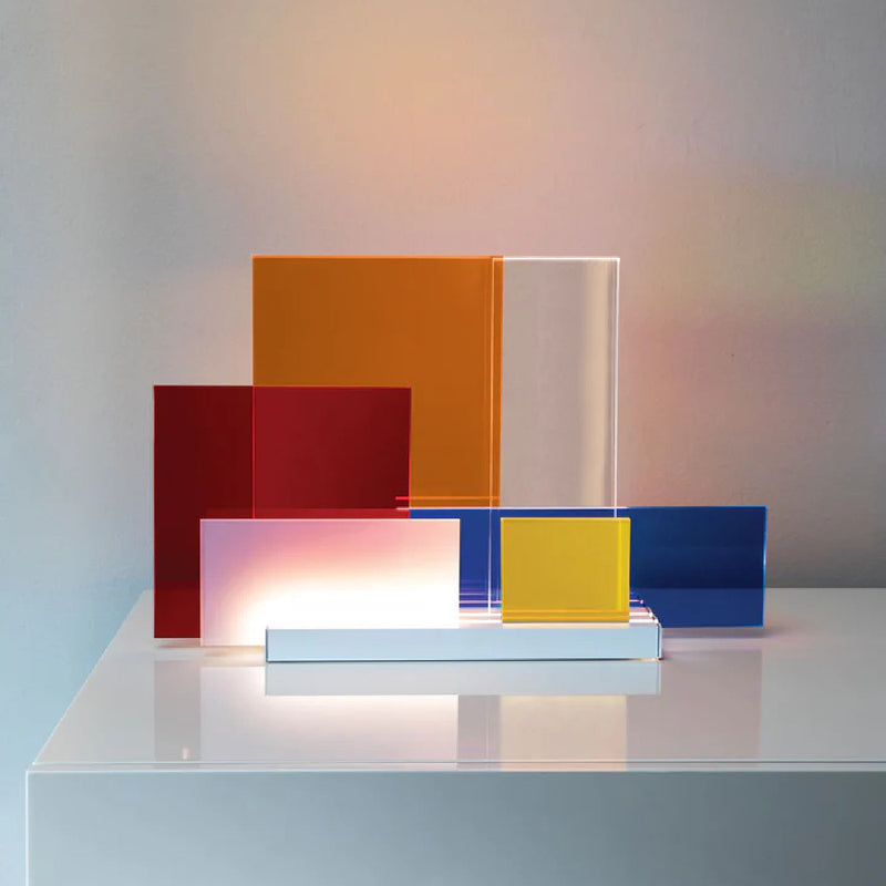 On Lines Table Lamp