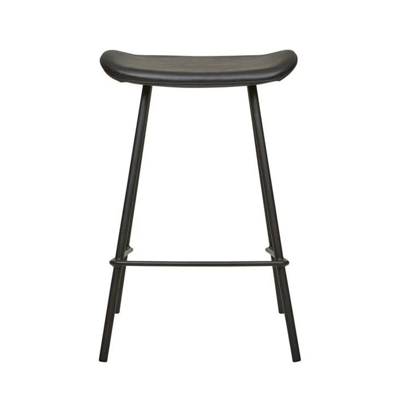 Tobi Barstool