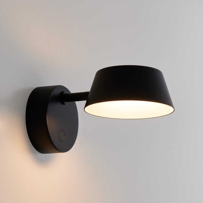 Olo Wall Light