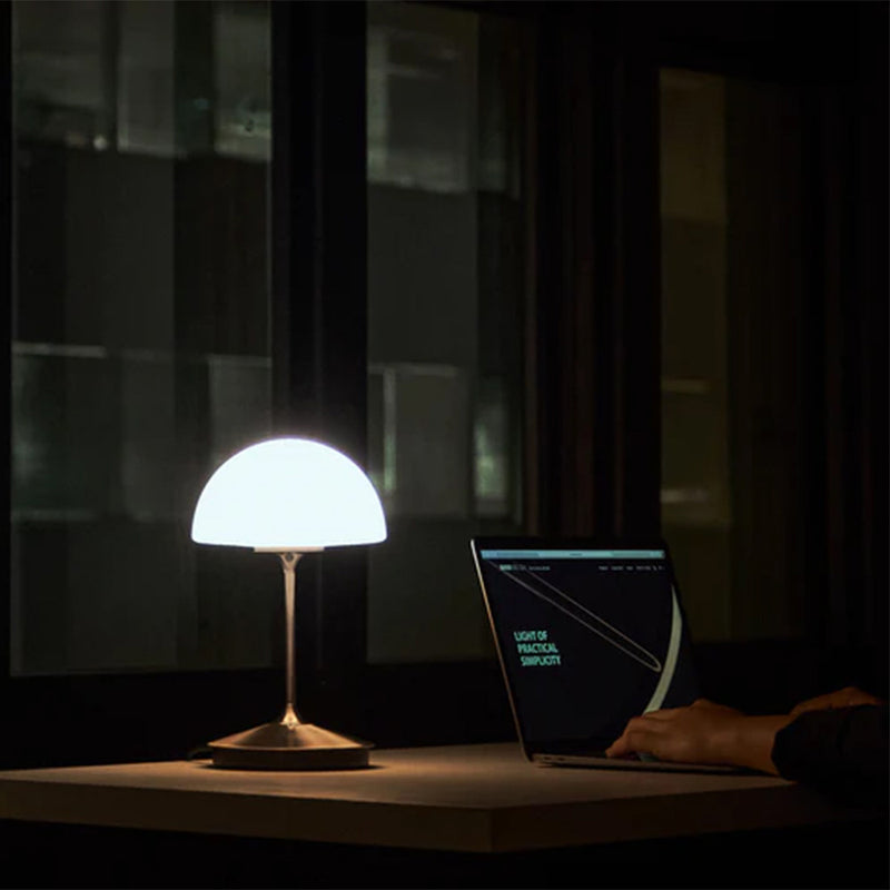 Pensee Table Lamp