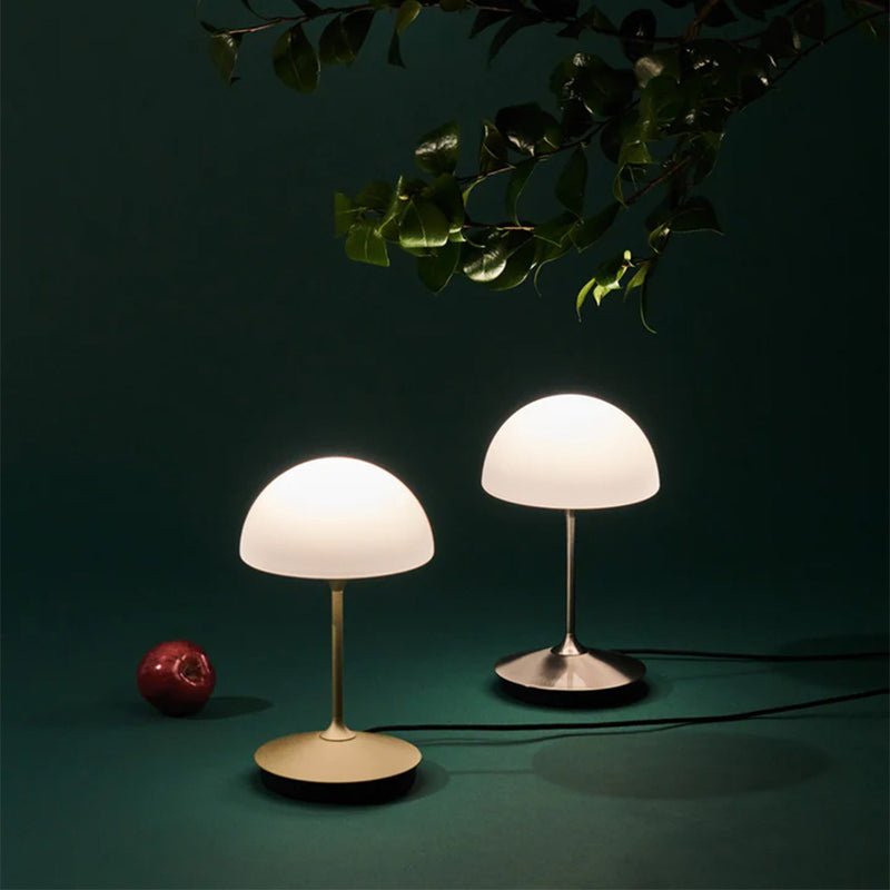 Pensee Table Lamp