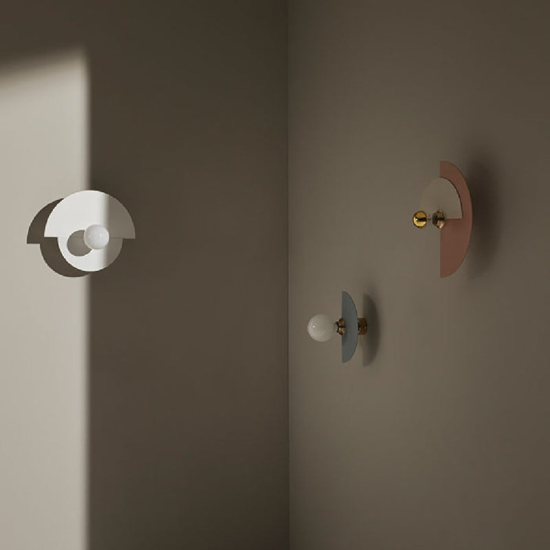 Haban Wall Light