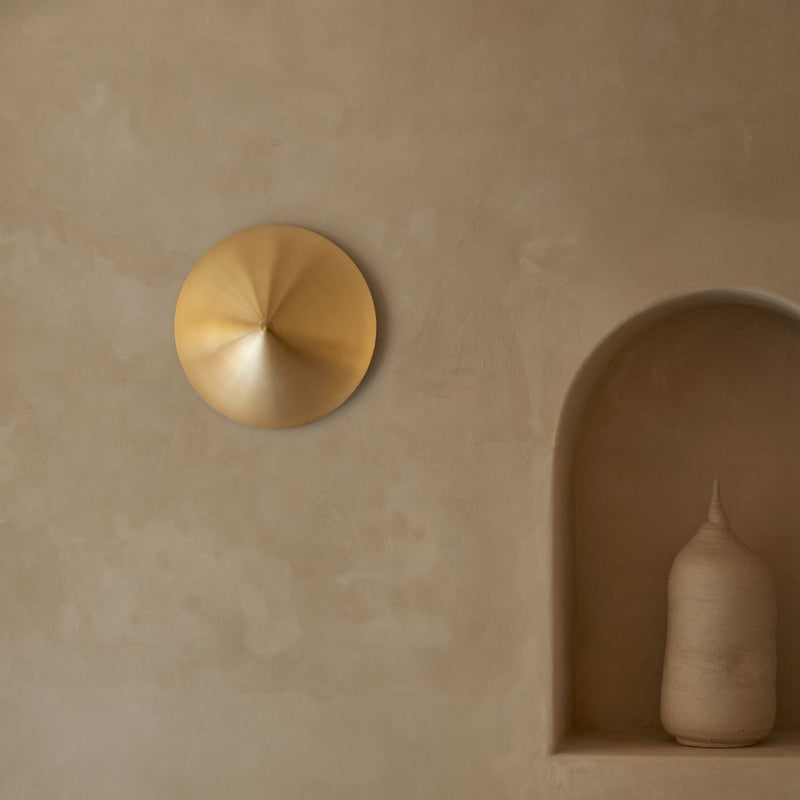 Hat Wall Light