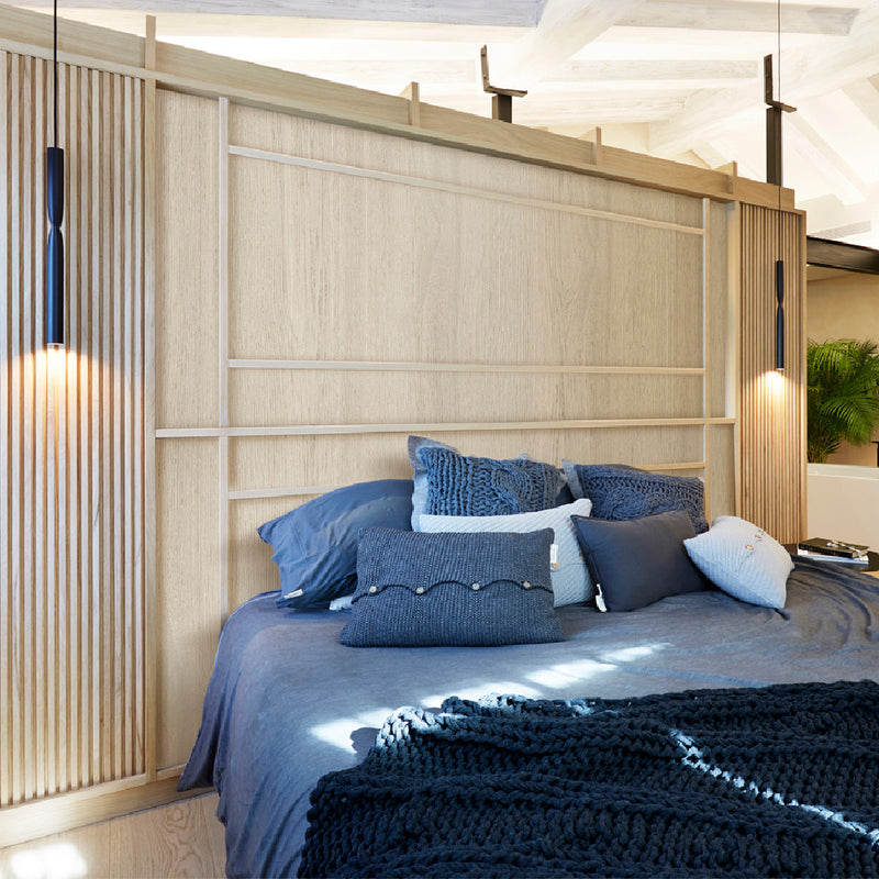 Flow Pendant Light