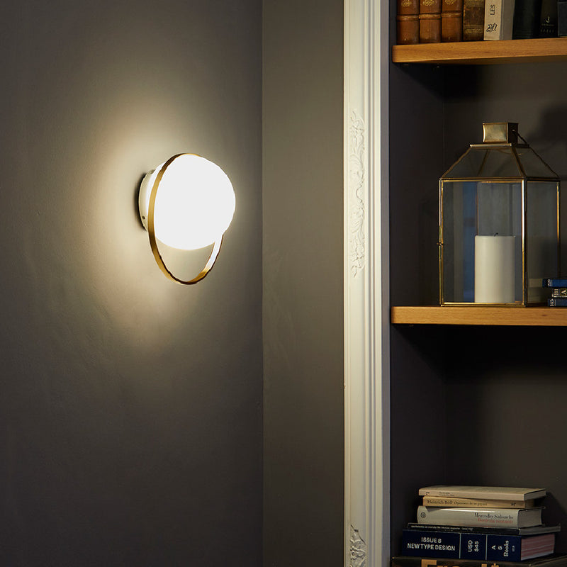 Circ A-3722 Wall Light