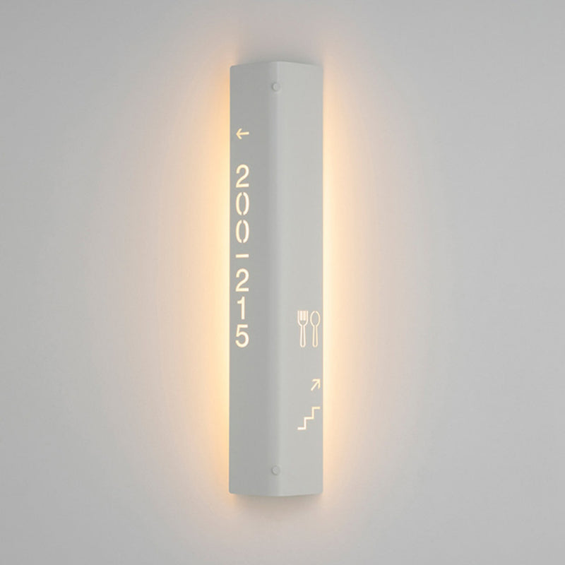 Gada Wall Light