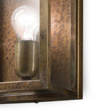 Quadro Wall Light