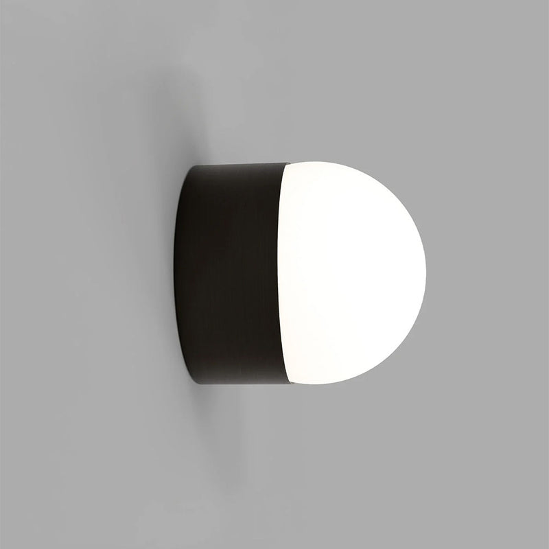 Orb Sur Wall Light