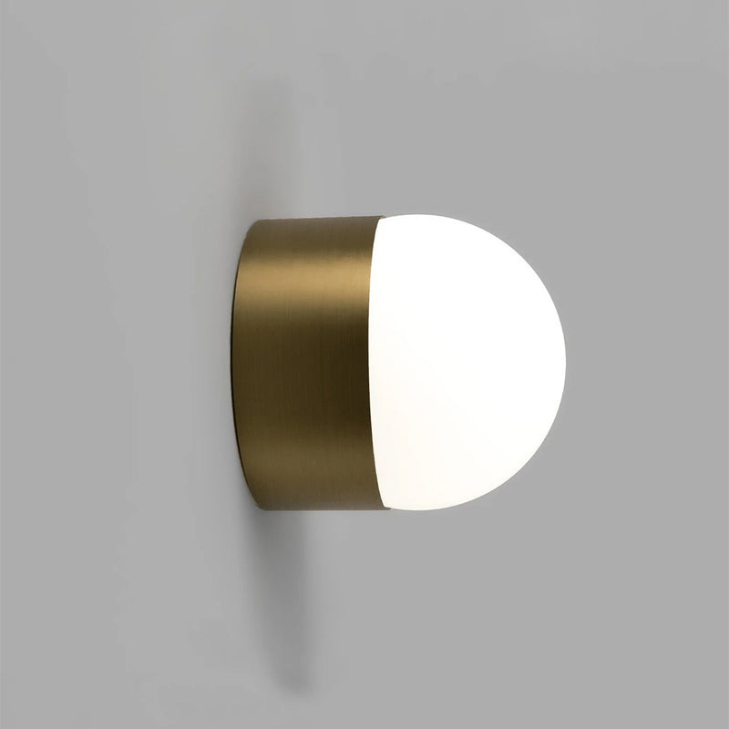 Orb Sur Wall Light