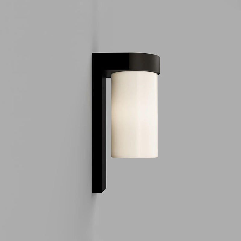 Tuva Outdoor Wall Light