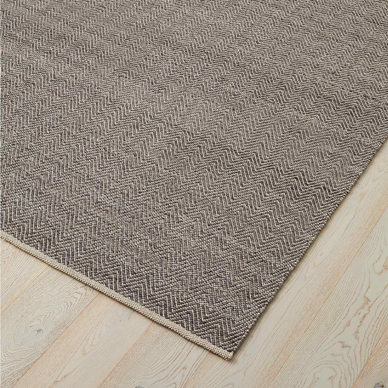 Weave Rug - Matterhorn - Tar